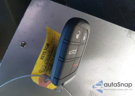 2012 Chrysler 300 Limited из США, поврежденный, VIN 2C3CCACG0CH136877